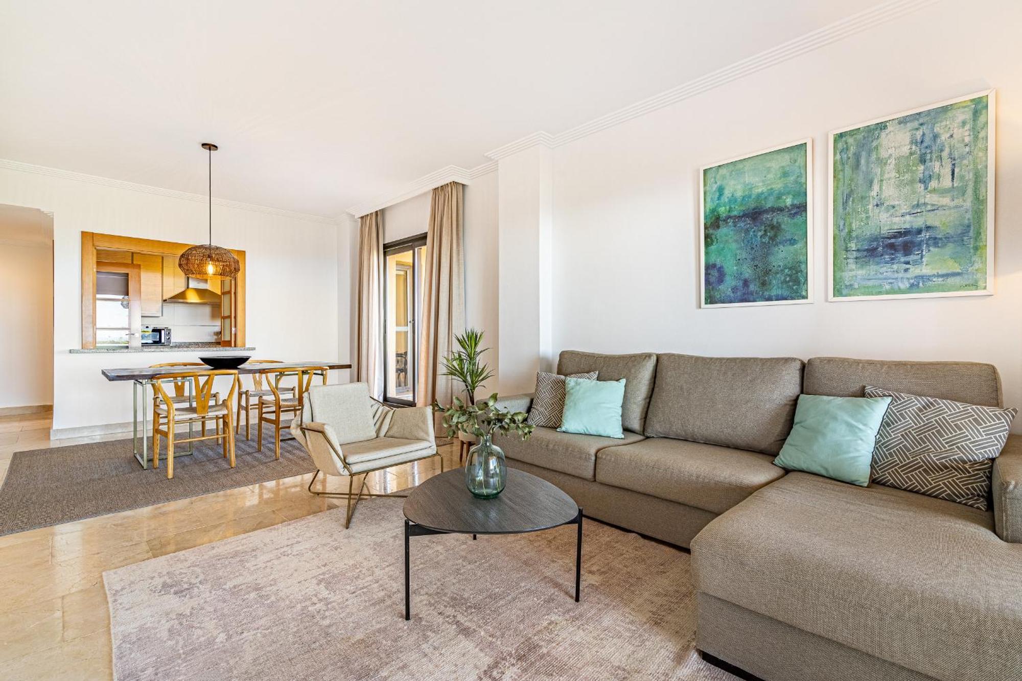 Large 3-Bedroom Nestled In Golf Paradise Estepona Exteriér fotografie